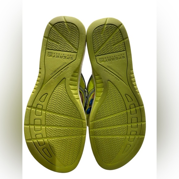 Sperry- flip flops- Lime Green / Black - size 6 - Picture 7 of 7